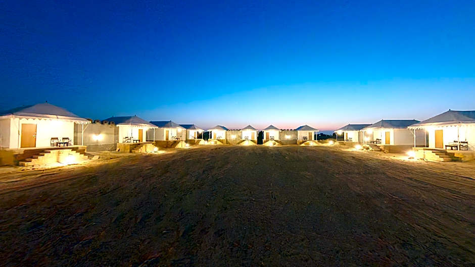 Seven Palms Luxury Camp