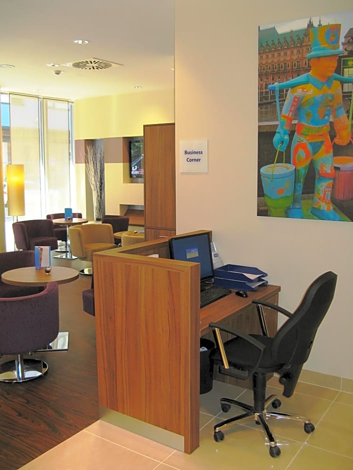 Holiday Inn Express Hamburg St Pauli Messe Deutschland Kontakt