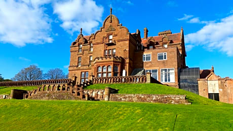 Adamton Country House Hotel