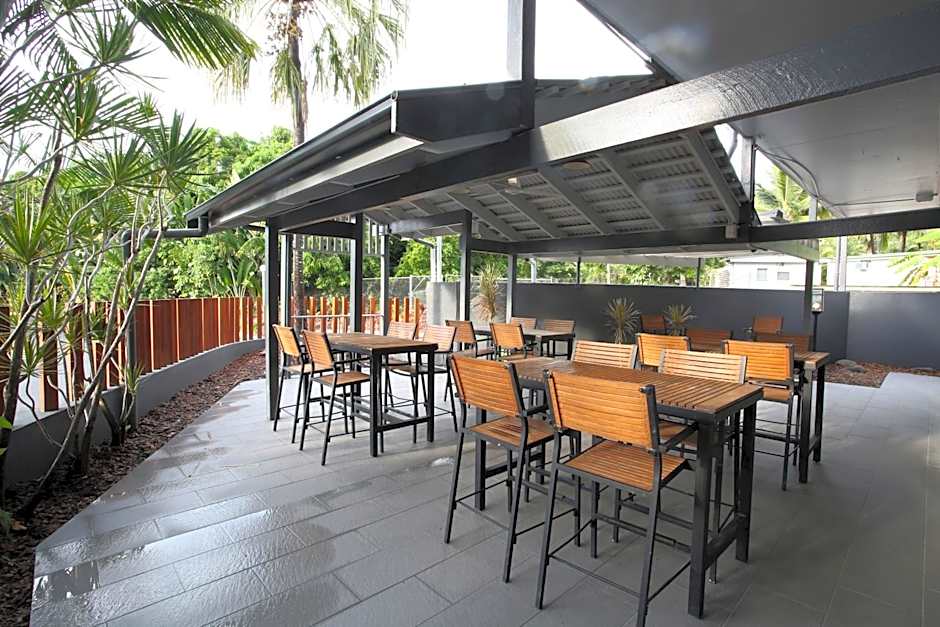 Mantra Club Croc Airlie Beach