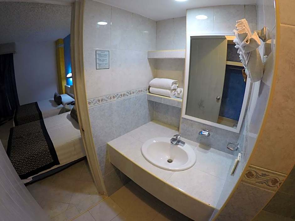 Hotel Club del Sol Acapulco by NG Hoteles