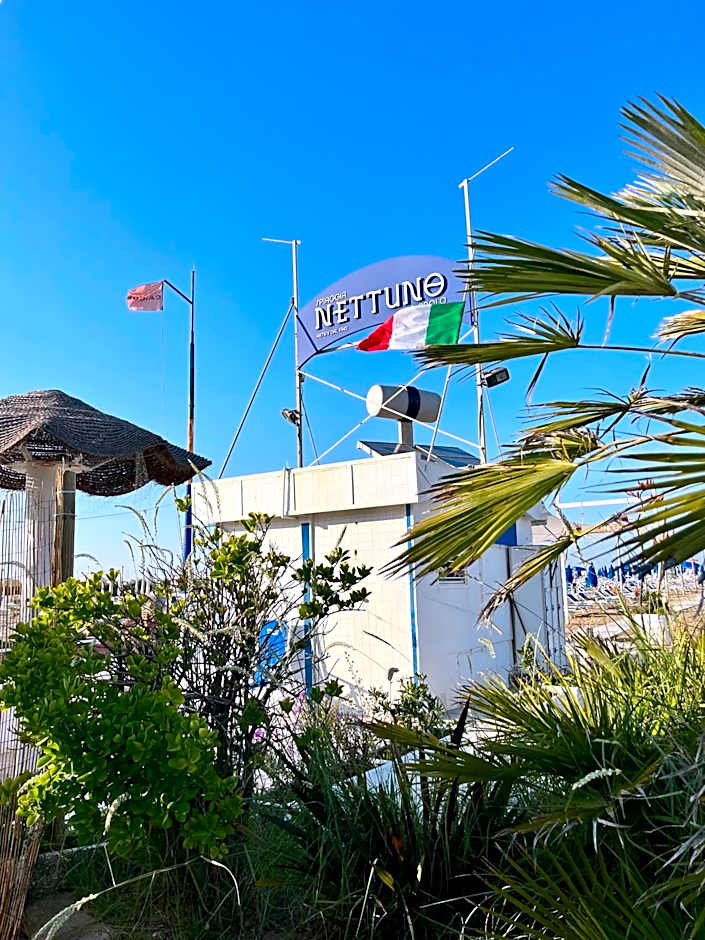 Hotel Columbia Frontemare