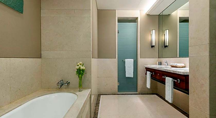 Shangri-La Qinhuangdao