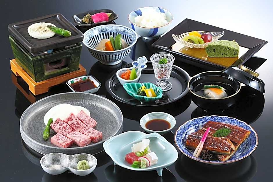 Nakanobo Zuien (Adult Only)