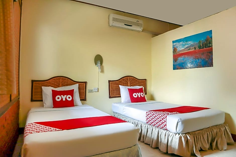 OYO 681 Paradise Hotel