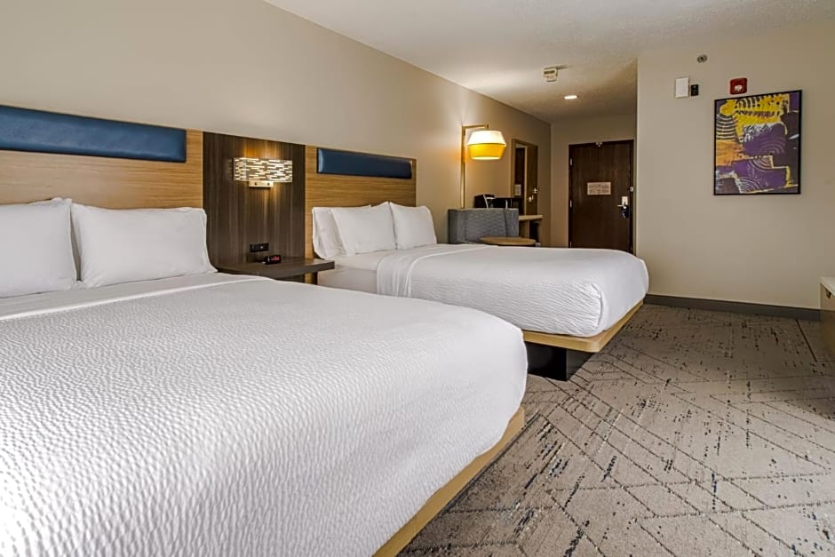 Holiday Inn Express Hartford Newington By IHG