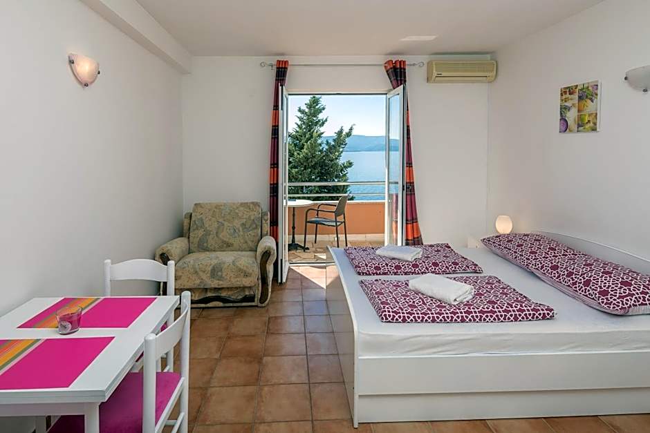 Adriatic Blue Apartments