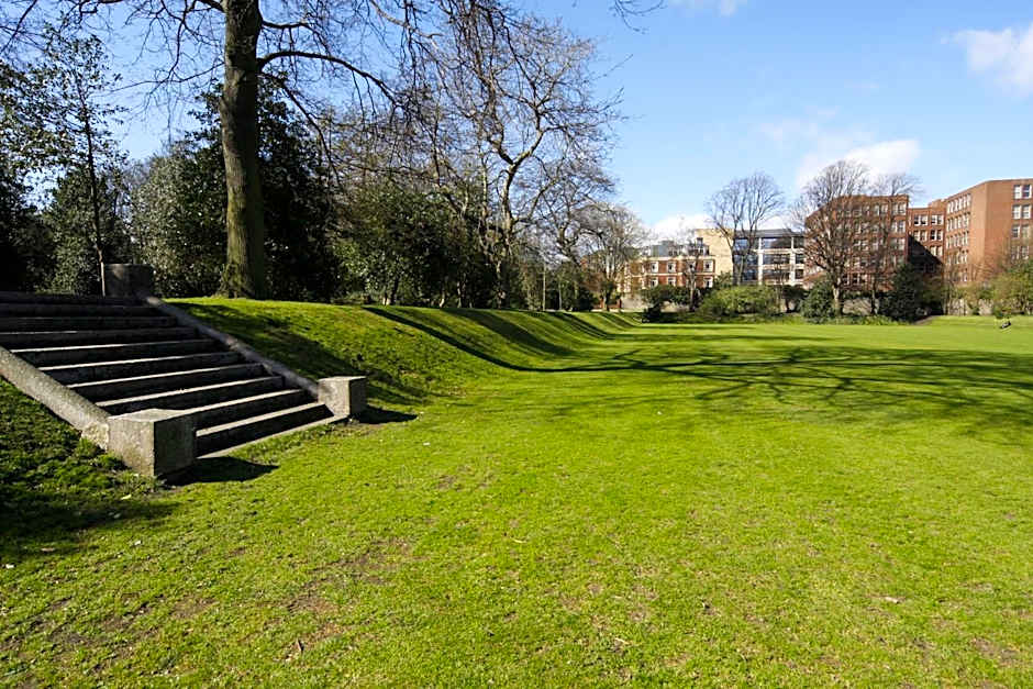 Stauntons on the Green Hotel