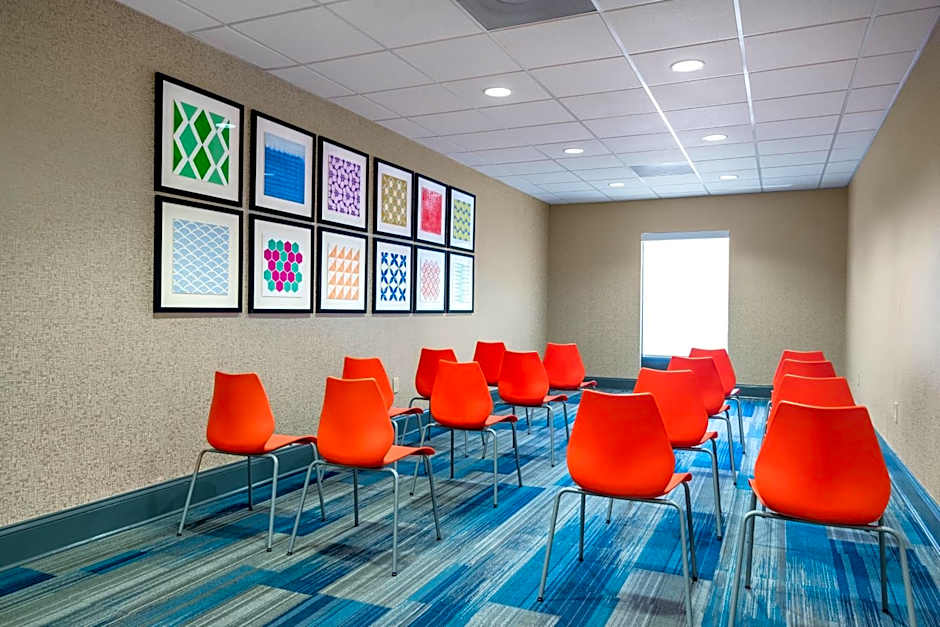 Holiday Inn Express Hotel & Suites Grenada By IHG