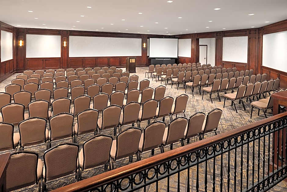 Warner Center Marriott Woodland Hills