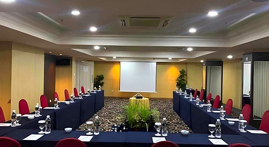 Beverly Hotel Batam