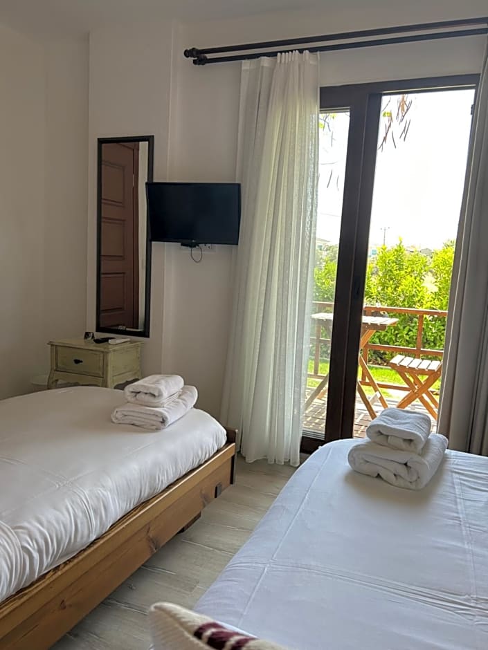 Pupa Alaçatı Butik Otel
