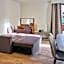 Hampton Suites Serviced Apartments