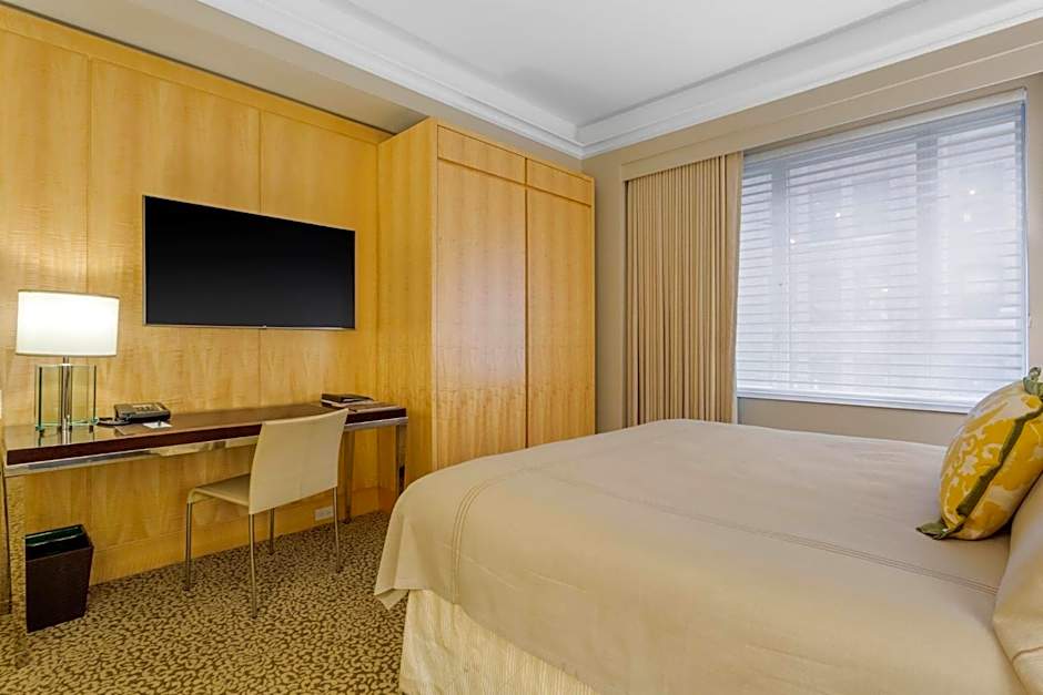 Omni Berkshire Place