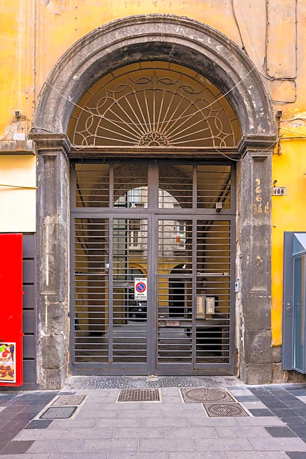 Piano Nobile by Napoliapartments