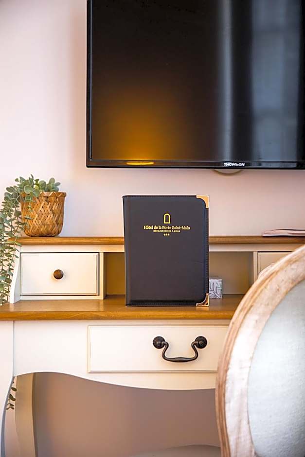 Demeures & Châteaux - Hôtel de la porte Saint-Malo - DINAN