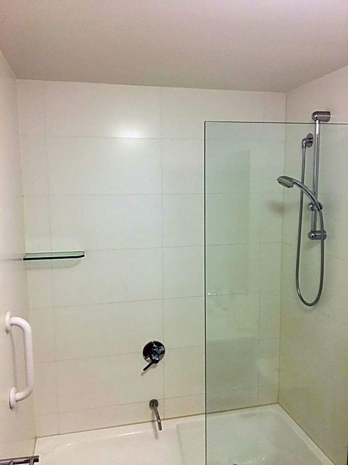 Best Western Plus The Tudor-Box Hill