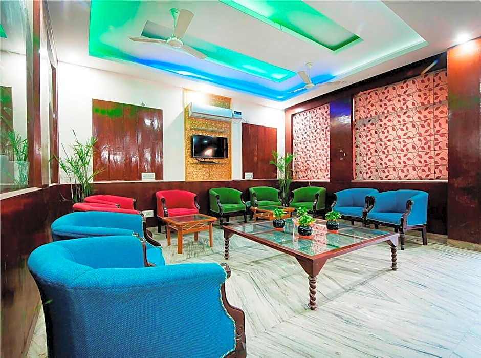 Airport Hotel Olive & Blue