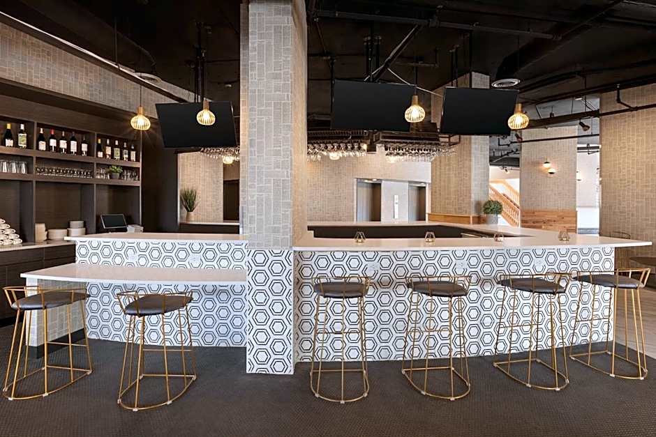 Holiday Inn Philadelphia Arpt-Stadium Area By IHG