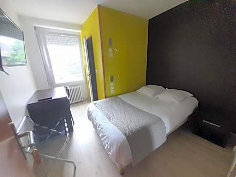 Economy Double Room