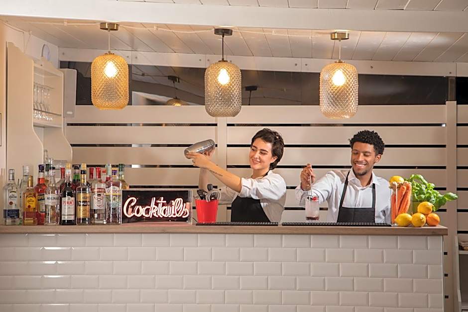 Fragrance Hotel St. Peter