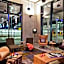 Moxy by Marriott Vienna Airport