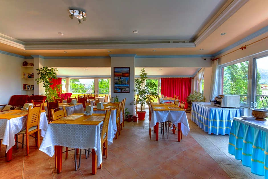 Mandalinn Hotel