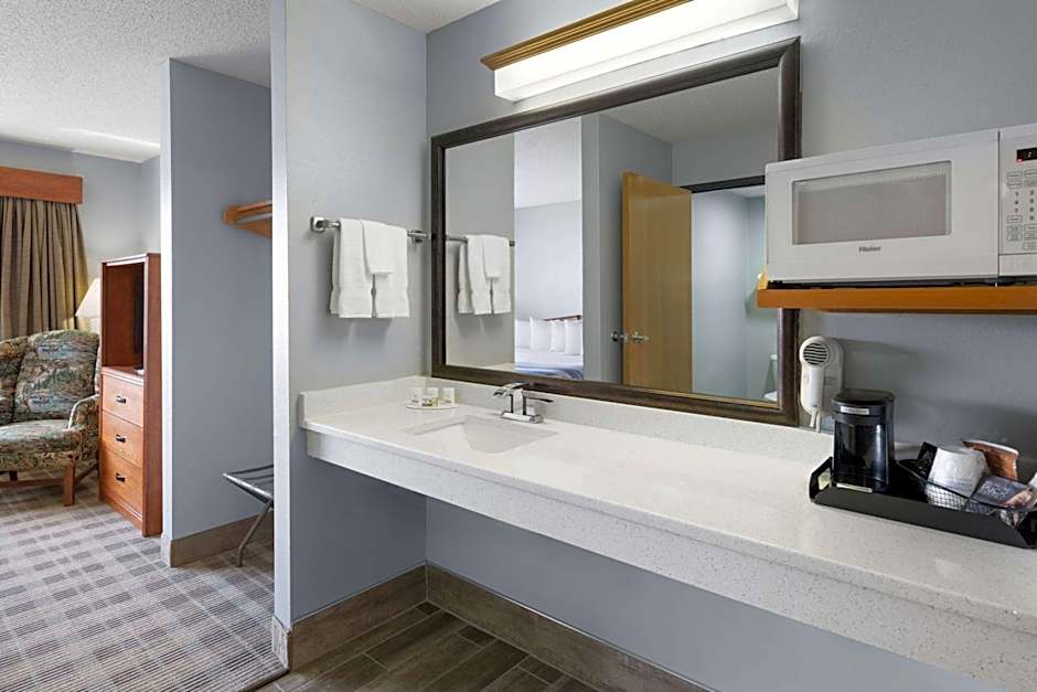 AmericInn by Wyndham Stuart