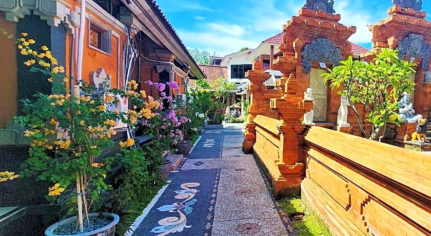 Puri Gopa Hotel