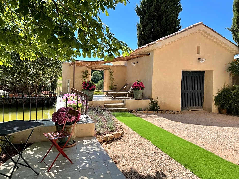 Domaine Les Mûriers