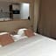 What Else Hotel