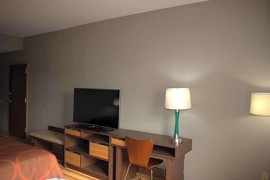 Super 8 by Wyndham Rainsville