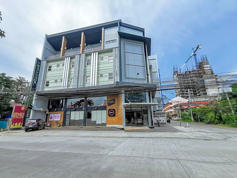 RedDoorz Plus near Bangko Sentral Ng Pilipinas Davao