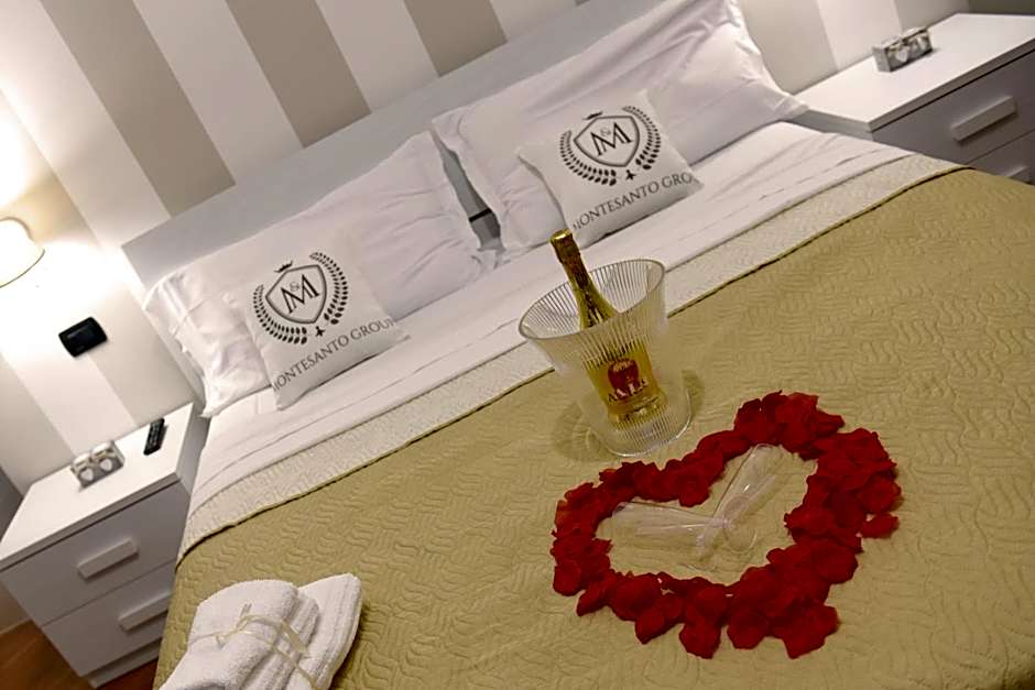 Montesantogroup Sorrento Room