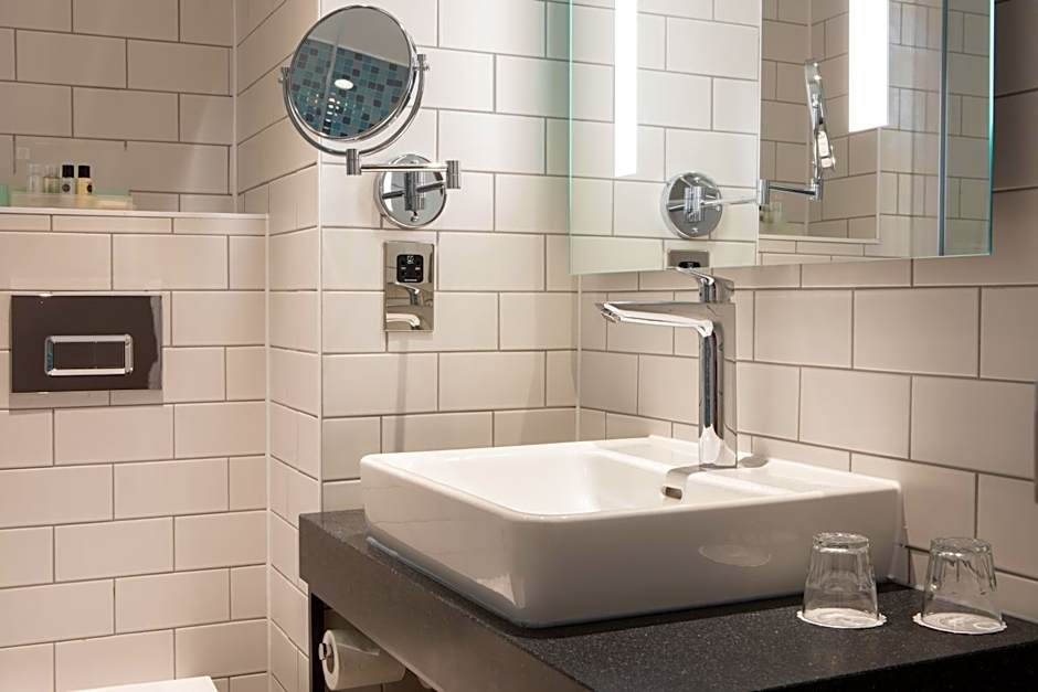 Holiday Inn Bolton Centre By IHG