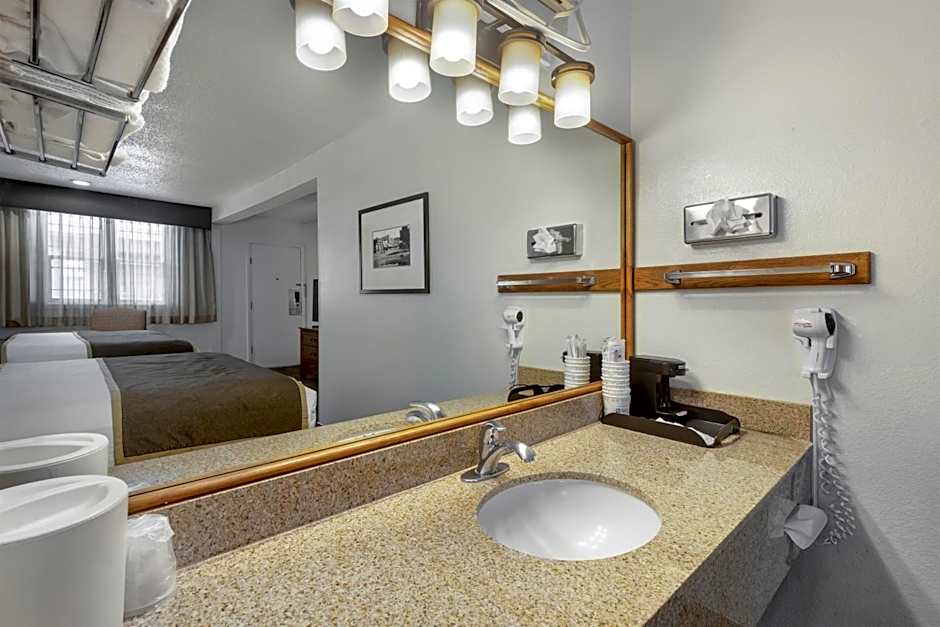 Best Western Pioneer
