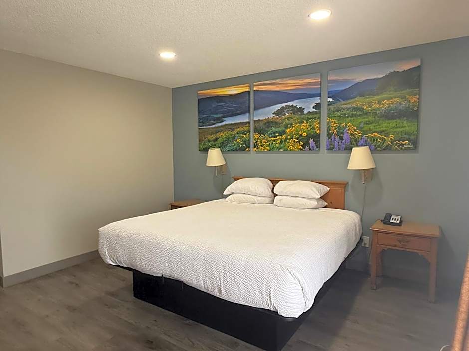 Days Inn by Wyndham Medford