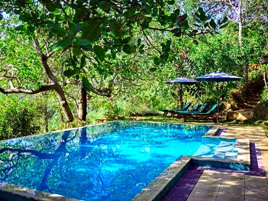 Aqua Dunhinda Villa & Nature Retreat