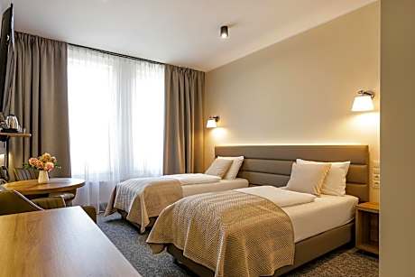 Poznań West Hotel - Airport