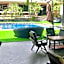 Tropical Palm Resort.