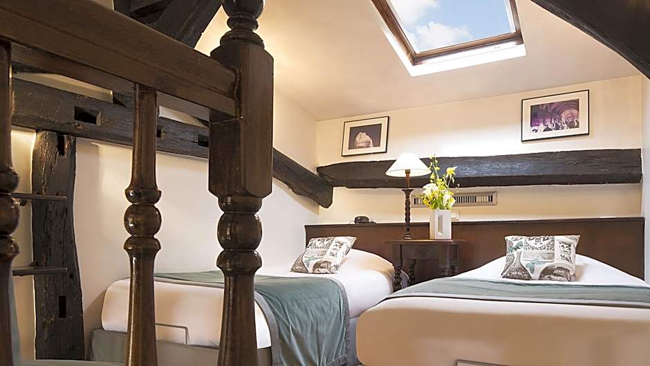 Castex Hotel