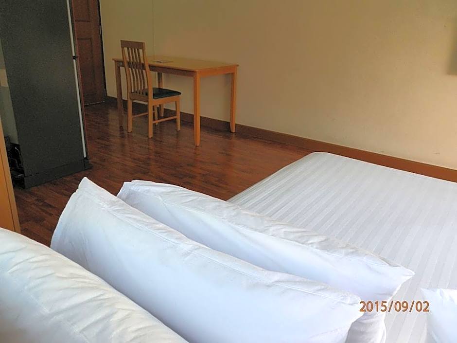 Sandy Serviced Apartment