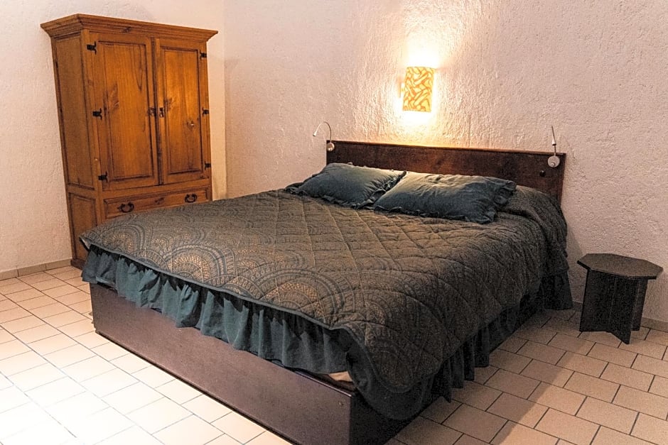 Hotel Allende