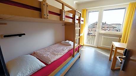 Twin Room with Bunk Beds and Shared Bathroom