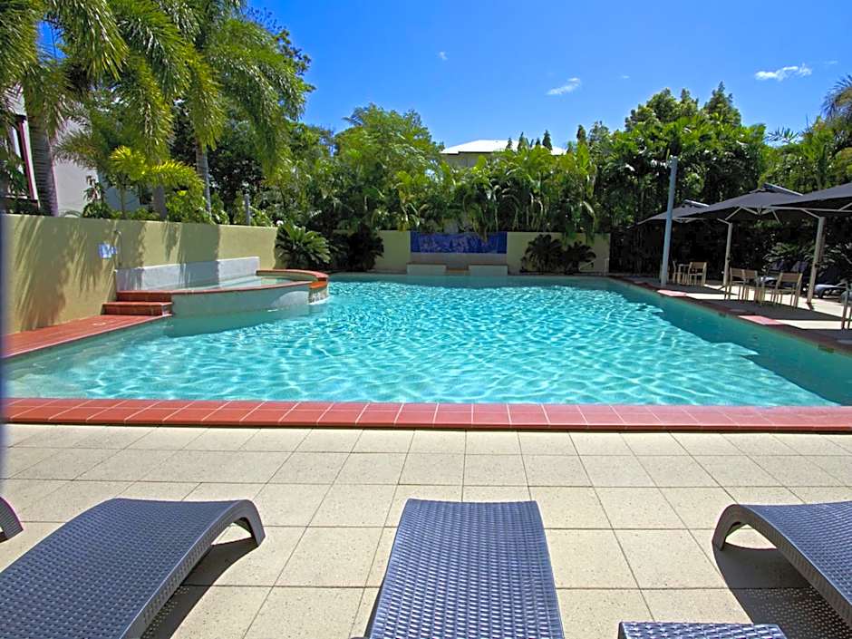 Central Plaza Port Douglas