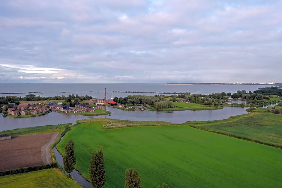 lodge 61 hotel aan het water