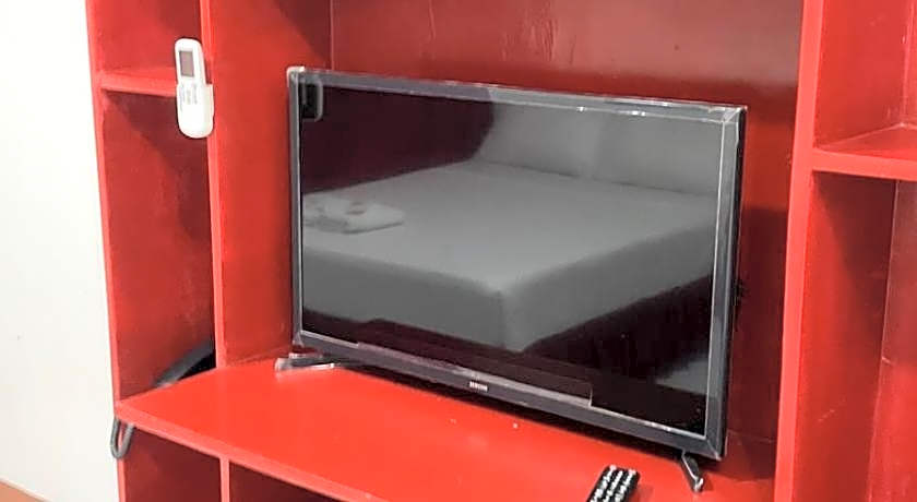 DESTINY's PLACE HOTEL CHEAPEST! COLDEST! MAGANDA! MALINIS! NEAR ROBINSONS XENTRO MALL