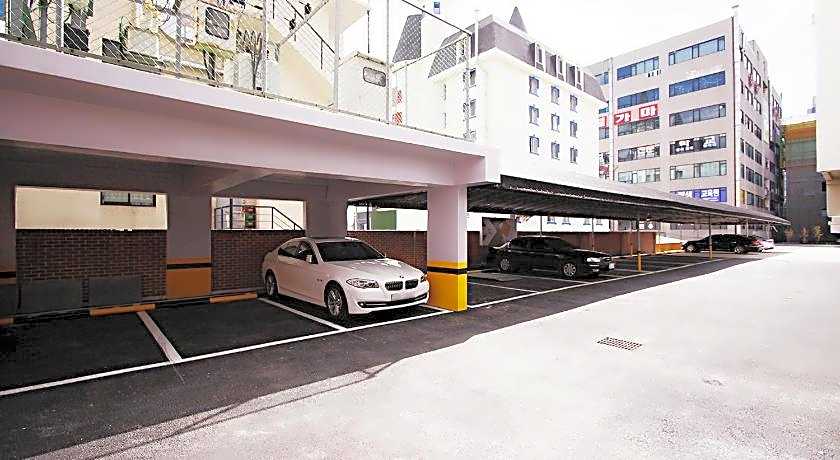 Cheonan K Hotel