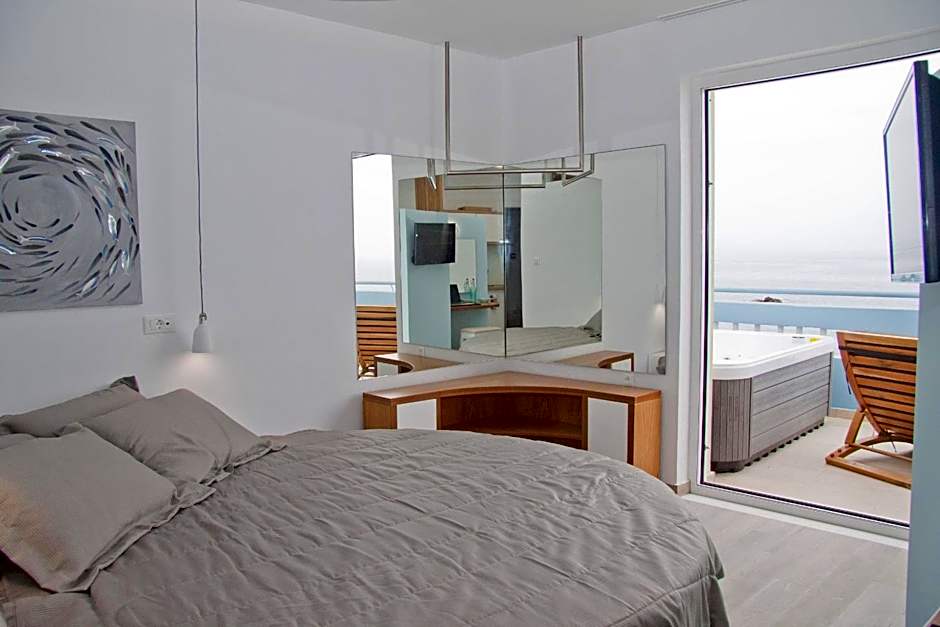 Christina Beach Hotel