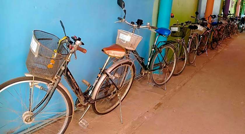 Rueang Sri Siri Guesthouse